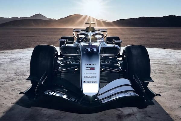 It’s a neat lookin F1 car, painted in an asymmetric black & white fashion. I’ve edited out a logo in the middle of the front of the car.